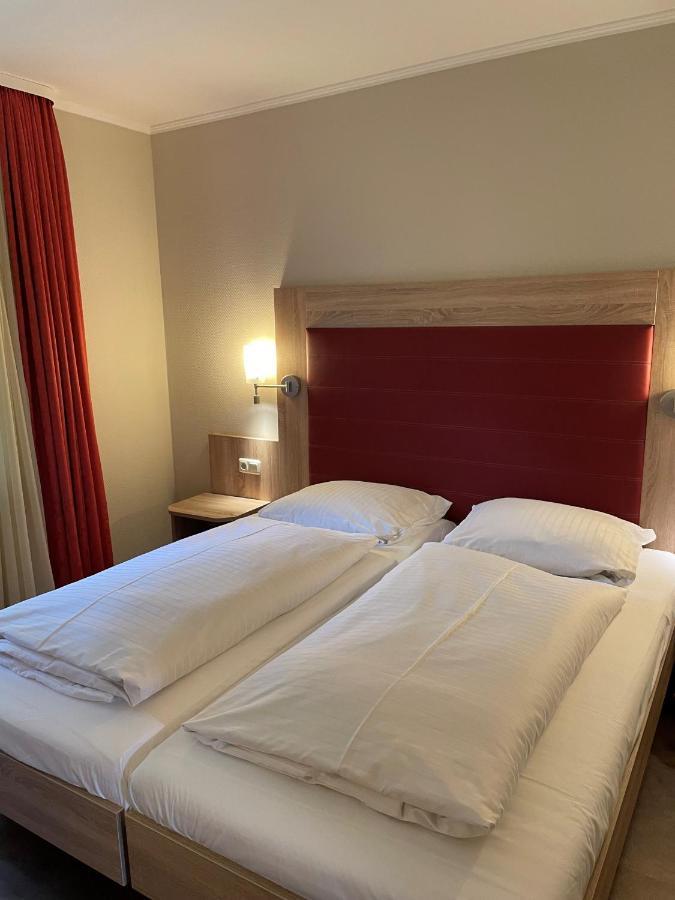 Hotel Gasthaus Frorup à Oeversee Extérieur photo