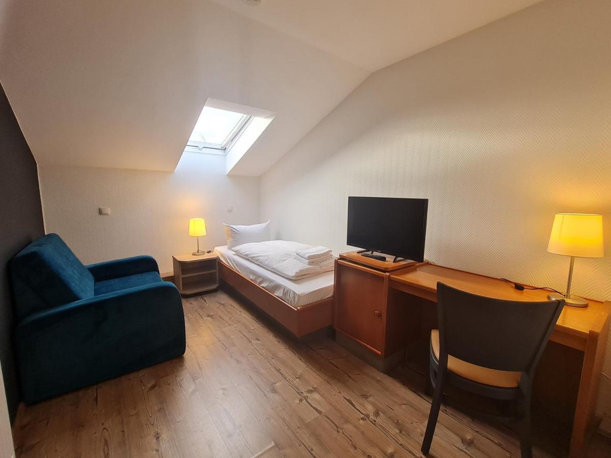 Hotel Gasthaus Frorup à Oeversee Extérieur photo